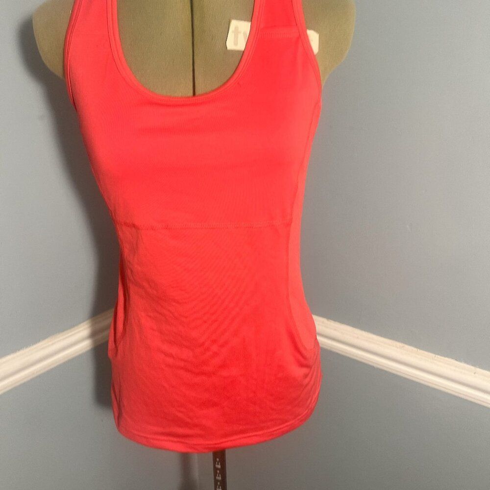 Tek Gear Racerback Tank Top with Built-In Bra - Women's M